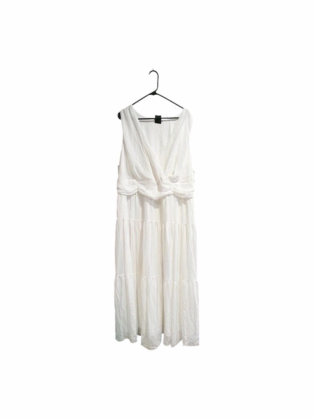 Maison Tara 24W White Tiered Maxi Dress V-Neck Twist Knot Smocked Back Plus Size